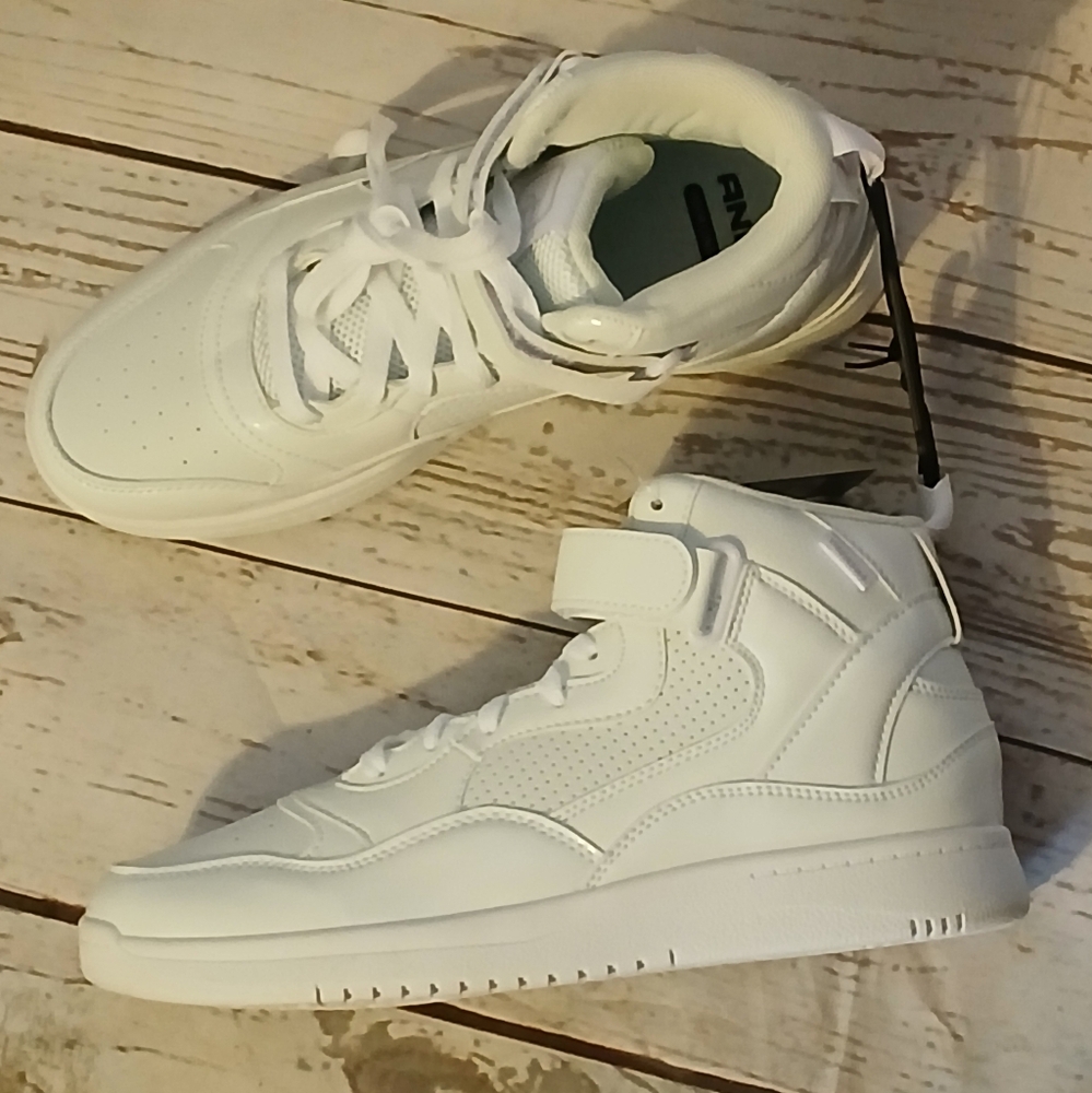 And1 Women's Conduit Mid Top Sneakers White Size 10